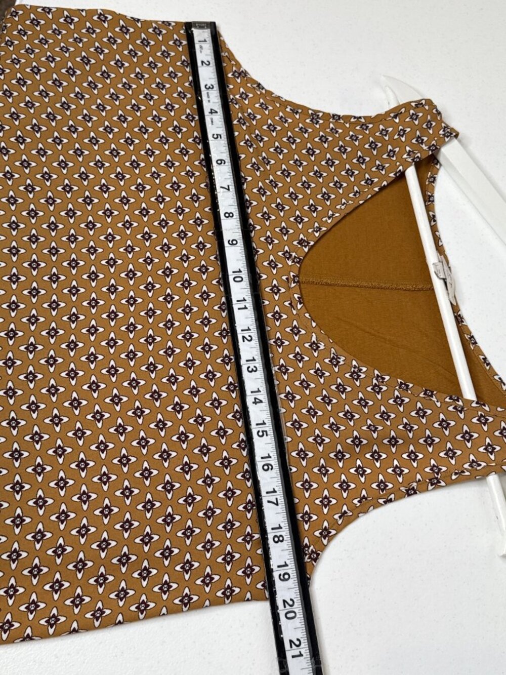 LOFT Outlet Women's S Yellow Geometric Sleeveless Tank Top Scoop Neck - Picture 7 of 11